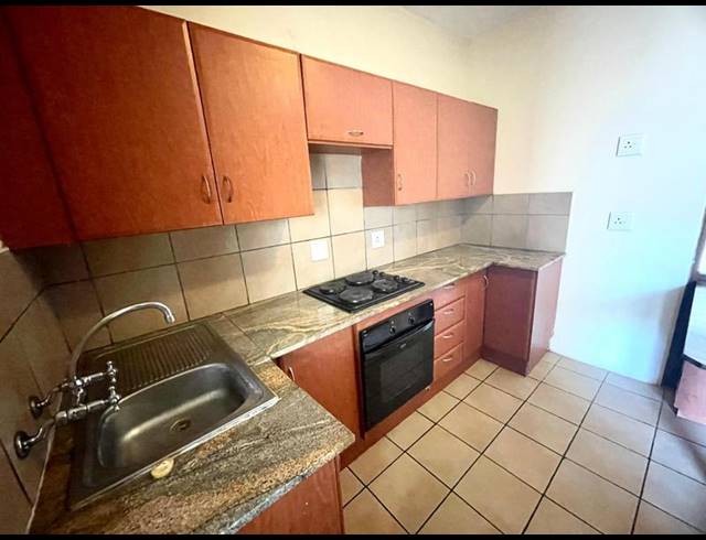1 BEDROOM APARTMENT FOR SALE IN DASSIE RAND
